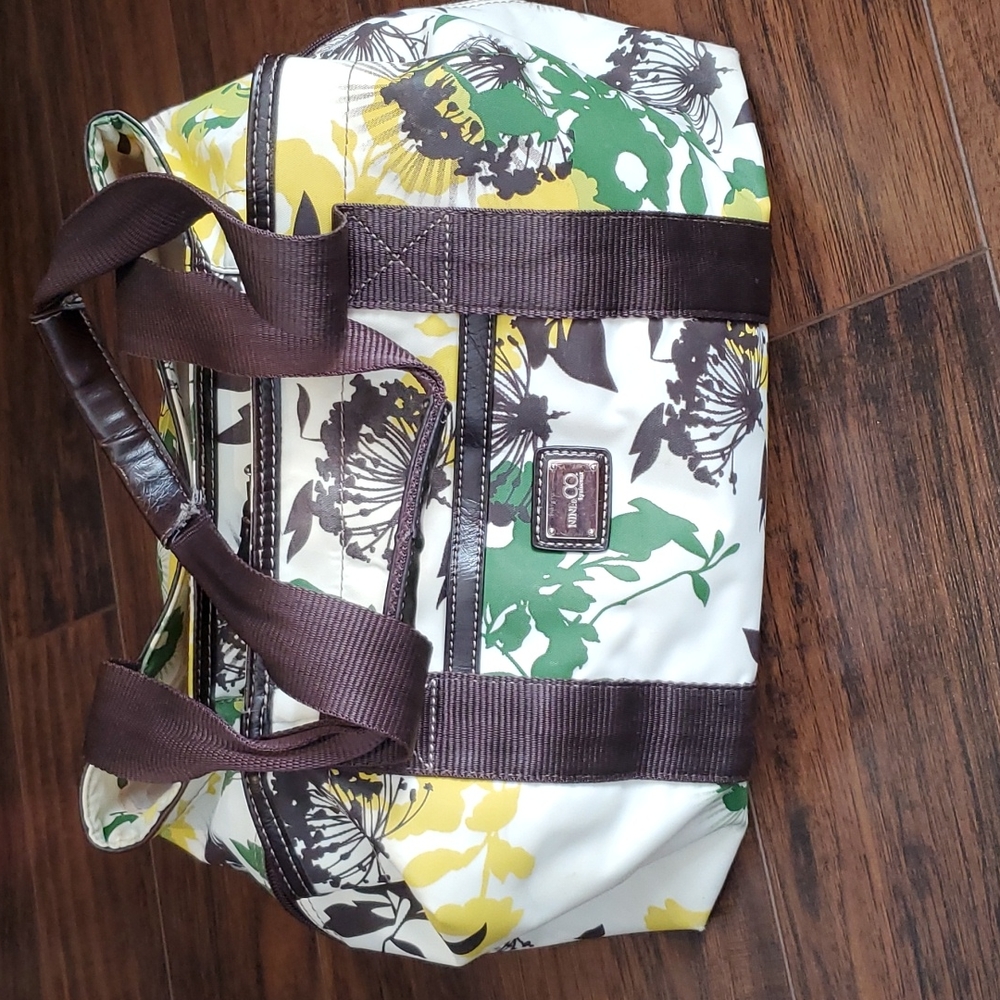 Nine & Co Handbag